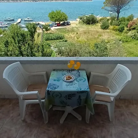 Apartment Dexi Rab