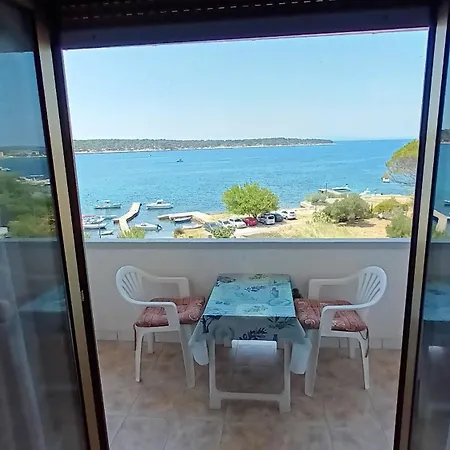 Dexi Rab Apartment