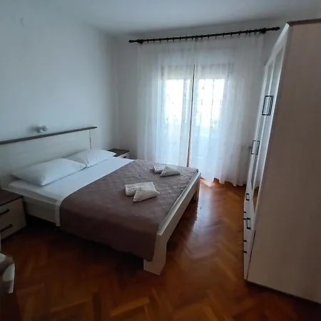Dexi Rab Apartment *
