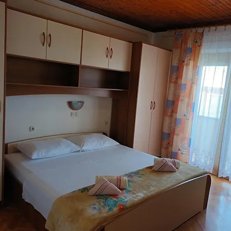 Dexi Rab Apartment *